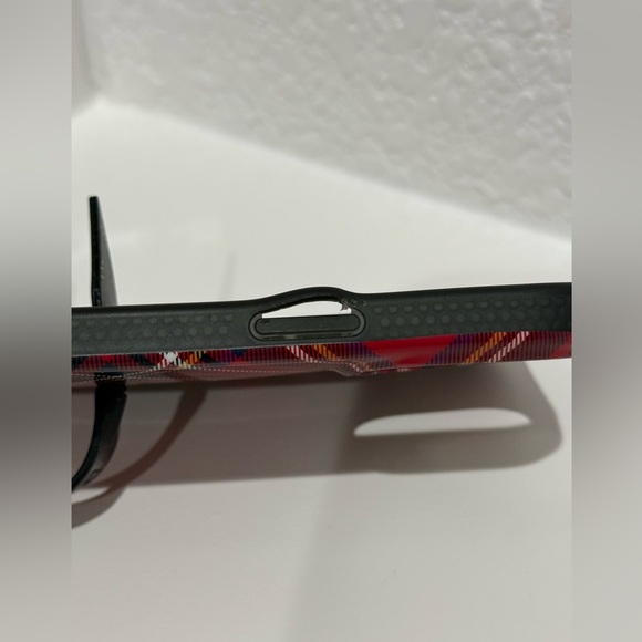 Loopy case iPhone 13 Pro Max Red Tartan Plaid Righty - Picture 5 of 8